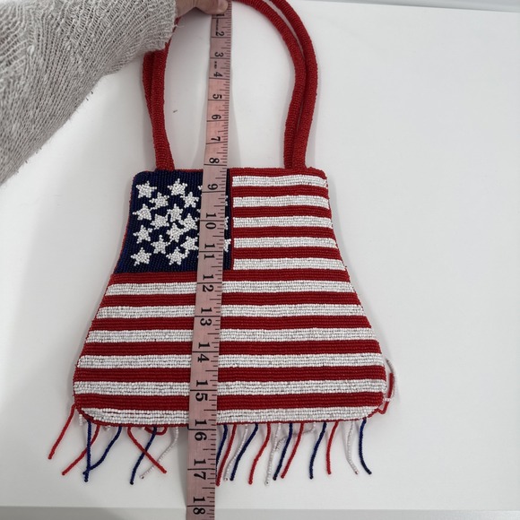 Sea Glass Collection New York Hong Kong Hand Beaded American Flag Fringe Bag NEW - Picture 9 of 13
